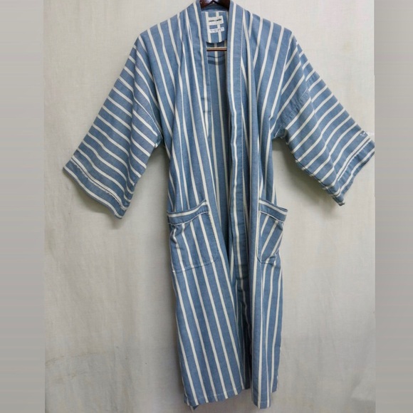 Pierre Cardin Intimates & Sleepwear Pierre Cardin Blue And White